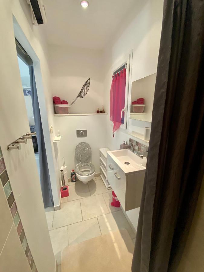 Chambre Privee Independante Au Coeur Du Luberon 圣萨蒂南艾普特 外观 照片