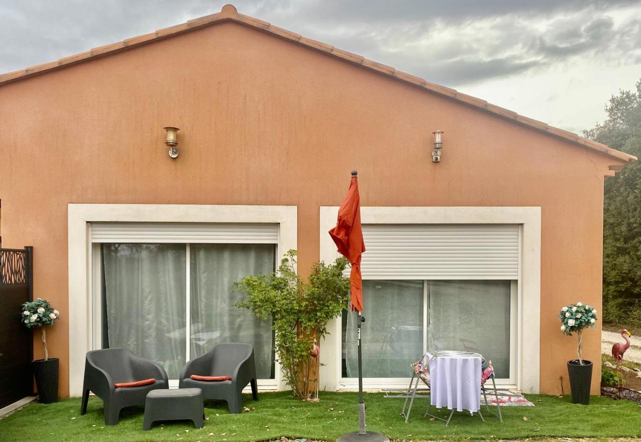 Chambre Privee Independante Au Coeur Du Luberon 圣萨蒂南艾普特 外观 照片